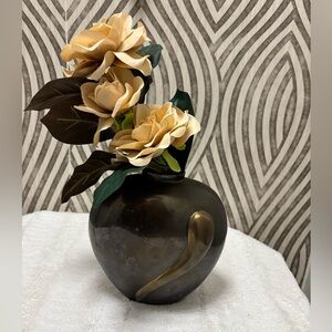 Vintage art deco Mcm solid brass vase made in India